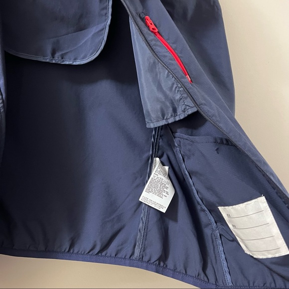 UNIQLO Kids Hooded Windbreaker - Picture 6 of 7